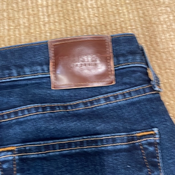 NWOT Hollister size 32x34 dark blue jeans straight cut - Picture 7 of 10